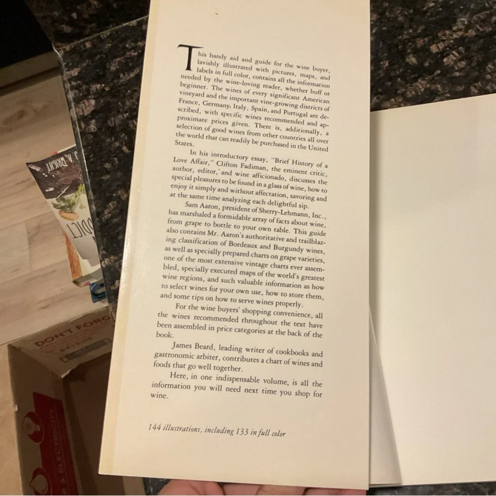 Wine Buyers Guide Book